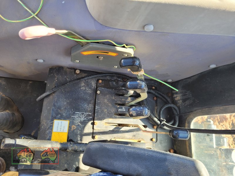 2018 Farm Lead LE-1354 FEL Tractor - photo 16