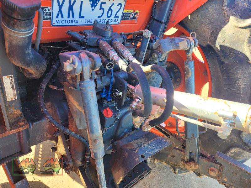 2009 Kubota M540 FWA Tractor with 1.5t Forklift Tower (REDUCED) - photo 11