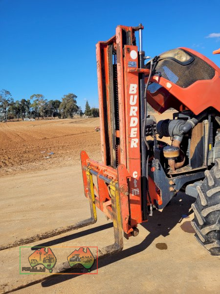 2009 Kubota M540 FWA Tractor with 1.5t Forklift Tower (REDUCED) - photo 7