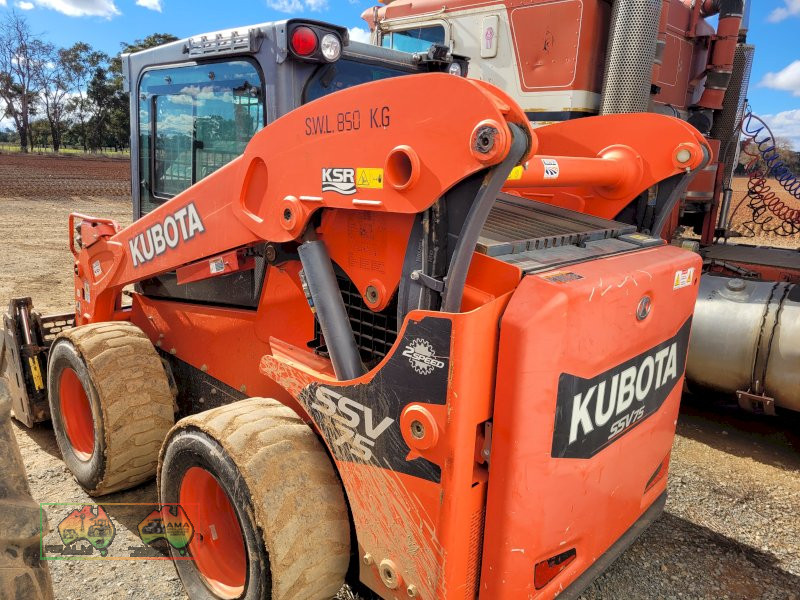 2018 Kubota SSV-75 Skid Steer Loader - photo 4