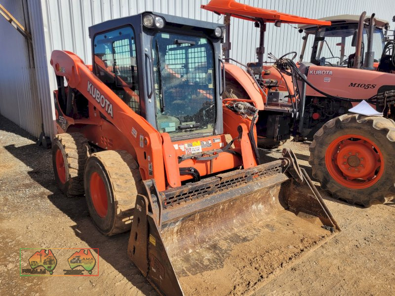 2018 Kubota SSV-75 Skid Steer Loader