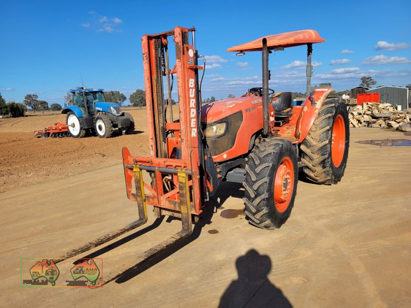 2009 Kubota M540 FWA Tractor with 1.5t Forklift Tower (REDUCED) - photo 2