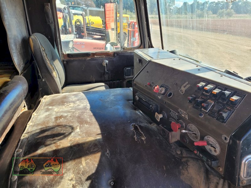1983 Kenworth K125 Prime Mover - photo 9