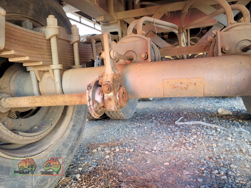 Haulmark Tri-axle 40ft Trailer - photo 11