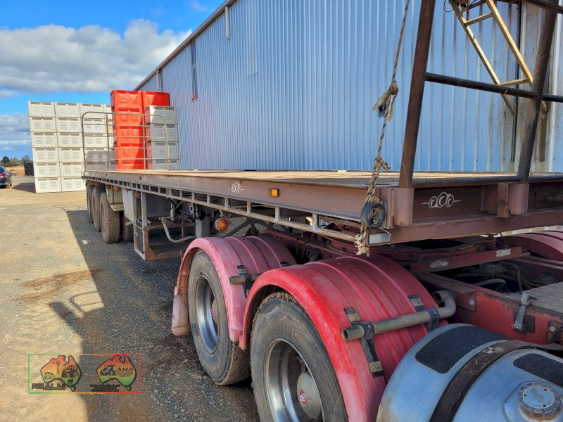 Haulmark Tri-axle 40ft Trailer - photo 4