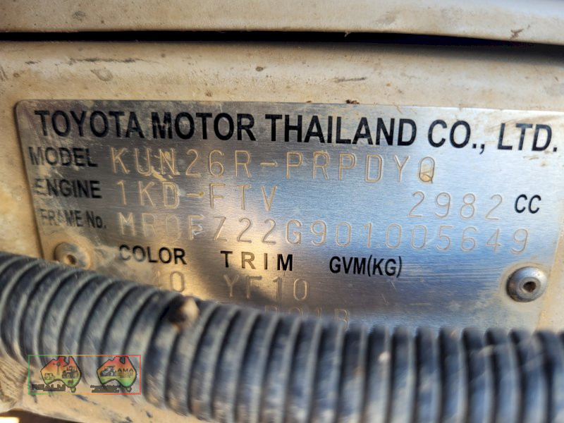 2005 Toyota Hilux 4x4 Dual Cab - photo 21