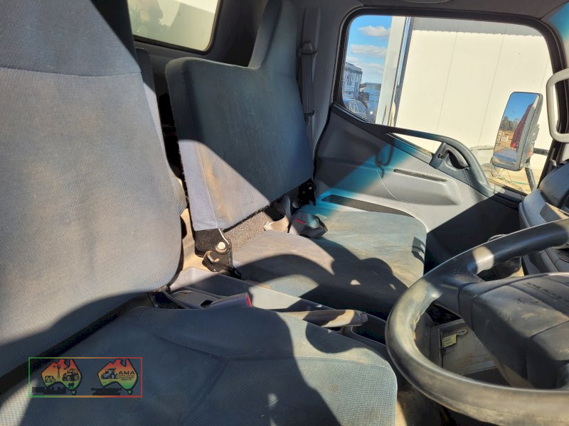 2015 Mitsubishi 615 Canter Curtainsider (REDUCED) - photo 15