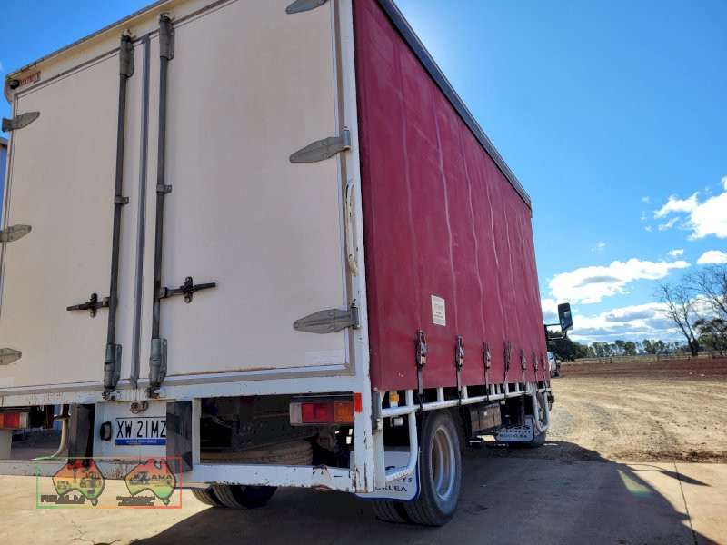 2015 Mitsubishi 615 Canter Curtainsider (REDUCED) - photo 7