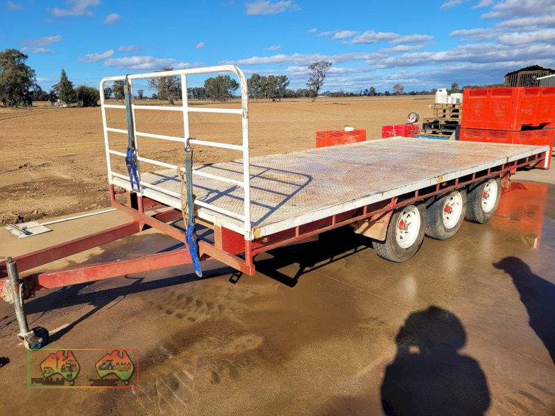 2019 Tri-axle Flat-top Trailer