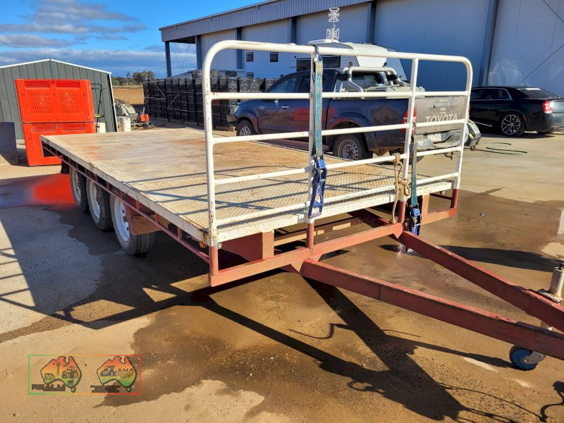 2019 Tri-axle Flat-top Trailer - photo 3