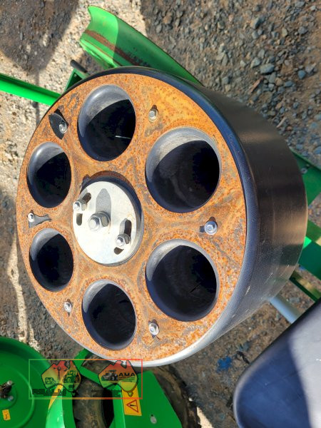 2023 Sfoggia 3 Row Vegie Transplanter (Near New) - photo 7