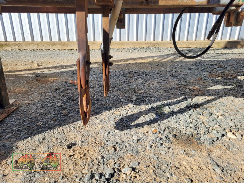 3 Row, Twin Shot Fertilizer Toolbar - photo 6