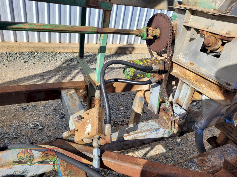3 Row, Twin Shot Fertilizer Toolbar - photo 8