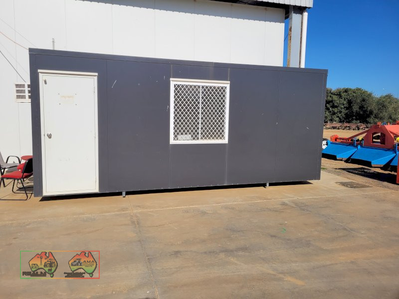 Transportable Office Block (Near New) - photo 3