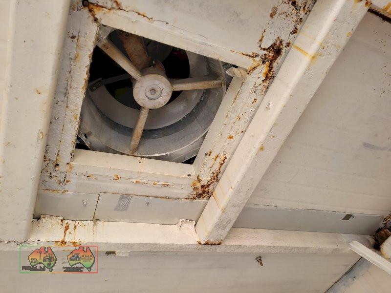 Coolroom with Humicool High Humidity Ice Flaker - photo 3