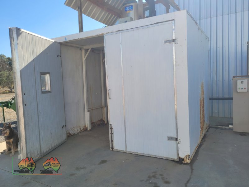 Coolroom with Humicool High Humidity Ice Flaker