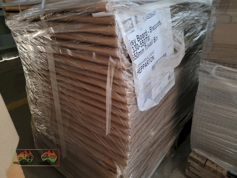 Pallet of 35 ~ 550mm Tri-wall Cardboard Fruit Bins (New - Un-used) - photo 2