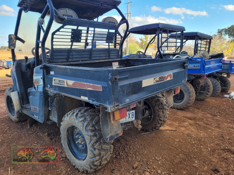 Land Boss EPS Diesel Side-by-Side - photo 3