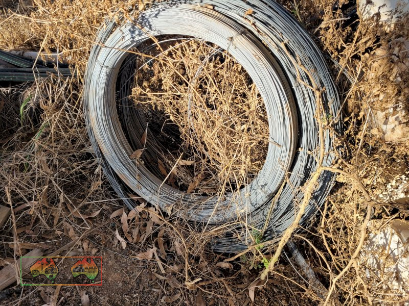 2x Rolls of 2.5mm Med. Tensile Fencing Wire