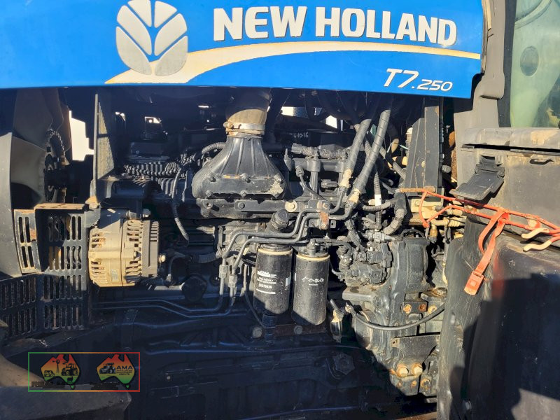 2012 New Holland T7-250 FWA Tractor - photo 8