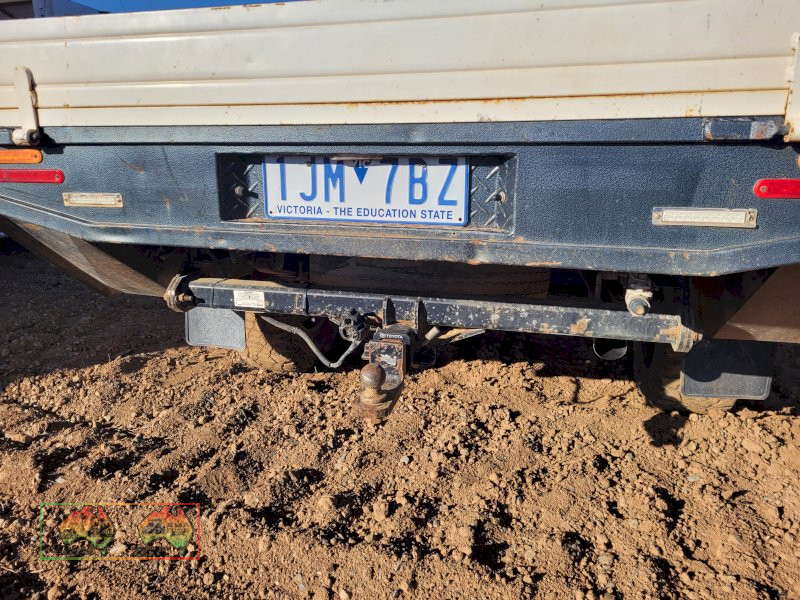 2005 Toyota Hilux 4x4 Dual Cab - photo 5