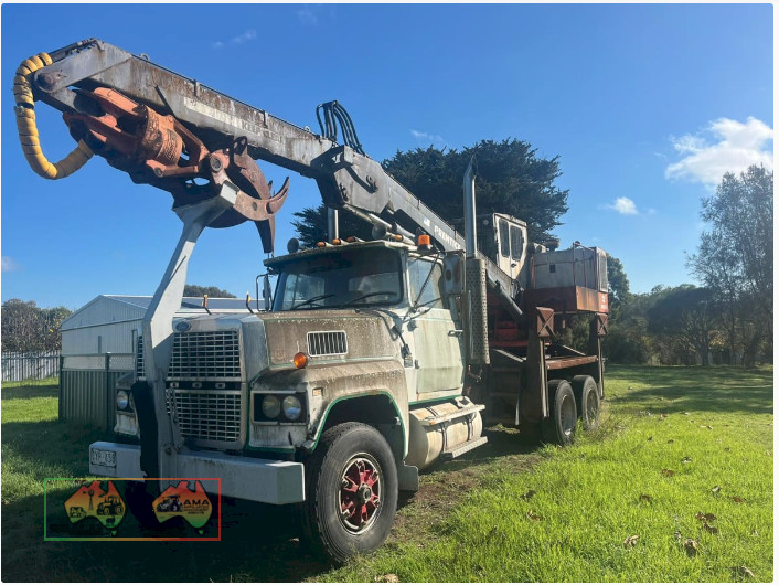 Prentice 210E log Loader - photo 3