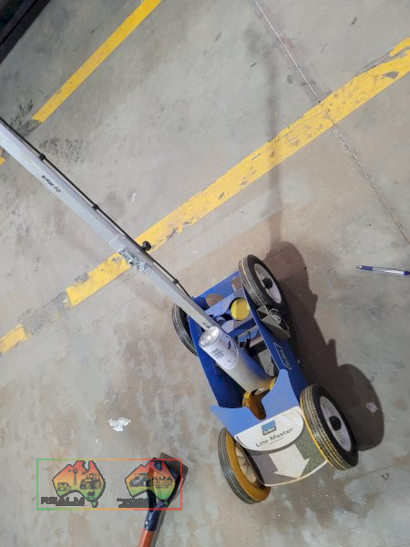 Line Master Line Painting Trolley - photo 3