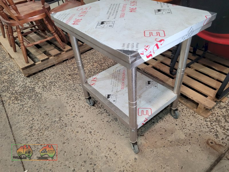 New S/steel Trolley Table - photo 3