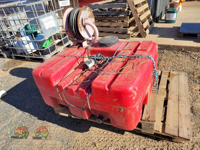 Silvan 200 Ltr 'Ute-Pak' Sprayer - photo 2