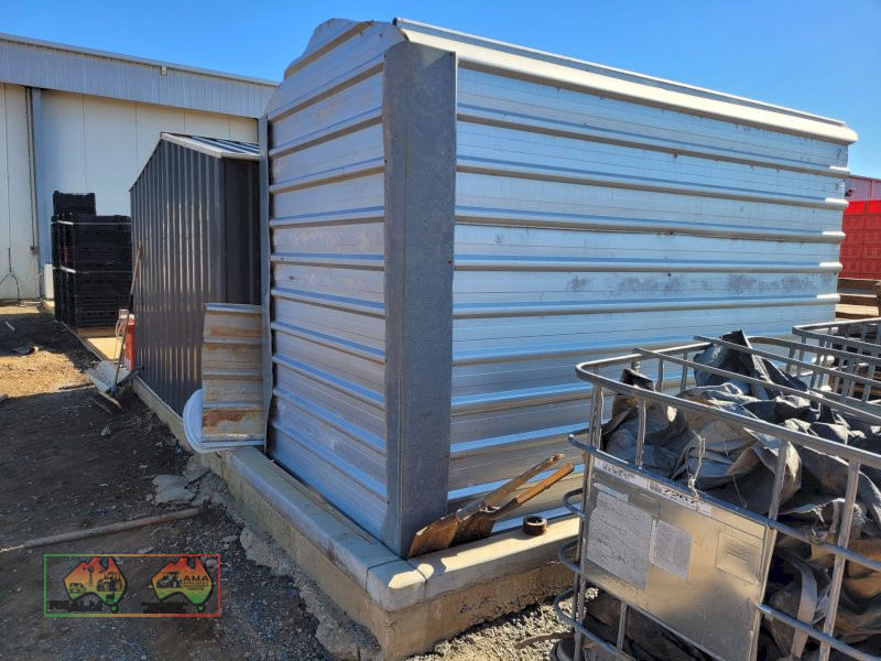 Lock-up Chemical Storage Shed - photo 2