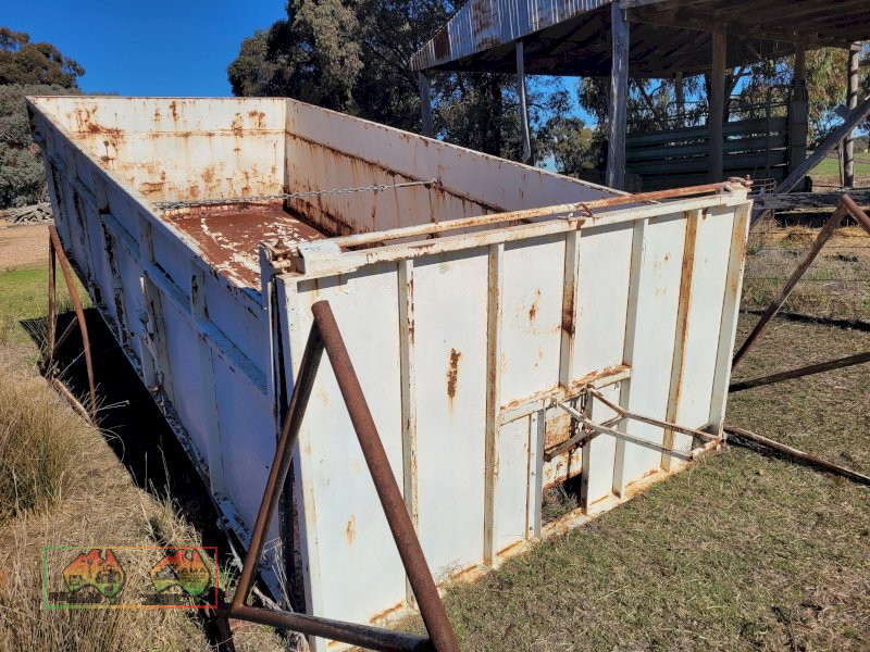 Solid Steel Grain/Gravel Bin - photo 2