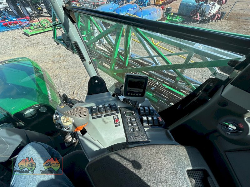 G8 - Gold Acre Self-propelled Sprayer - photo 2