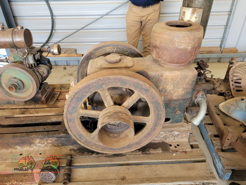 1932 McDonald Imperial Super Diesel Engine - photo 4