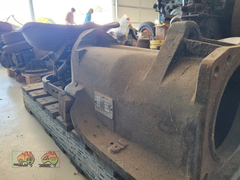 Lanz Bulldog 'H' Spare Parts (No.1) - photo 2