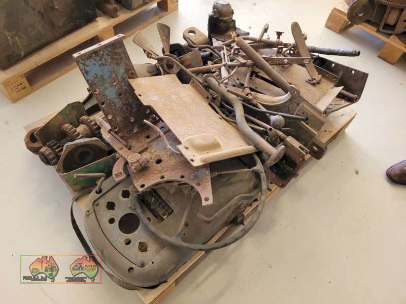 Lanz Bulldog 'H' Parts (No.3) - photo 2
