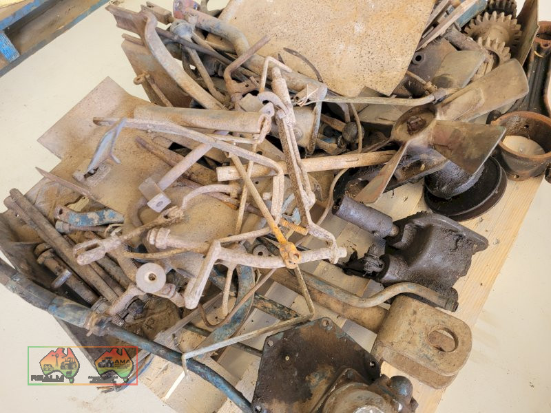 Lanz Bulldog 'H' Parts (No.3) - photo 3