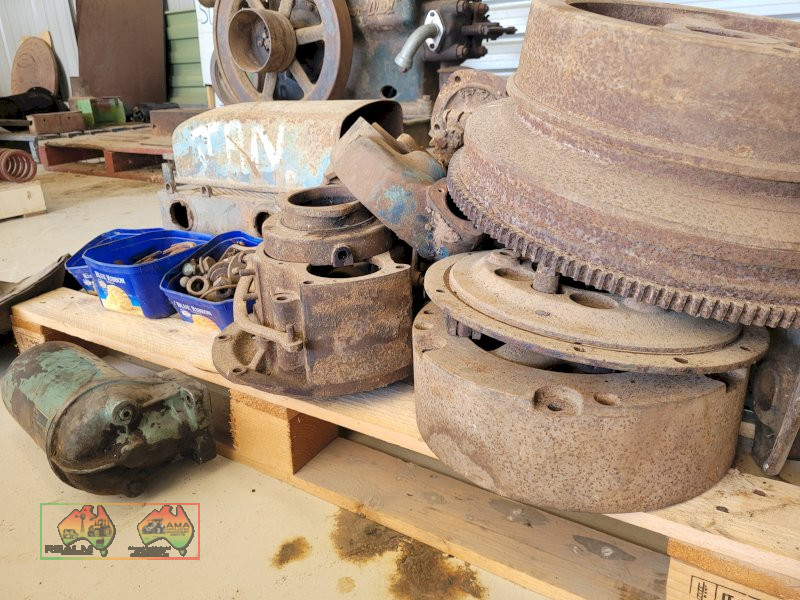 Lanz Bulldog 'H' Parts (No.4) - photo 2