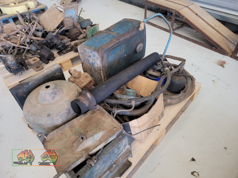Lanz Bulldog 'H' Parts (No.5) - photo 8