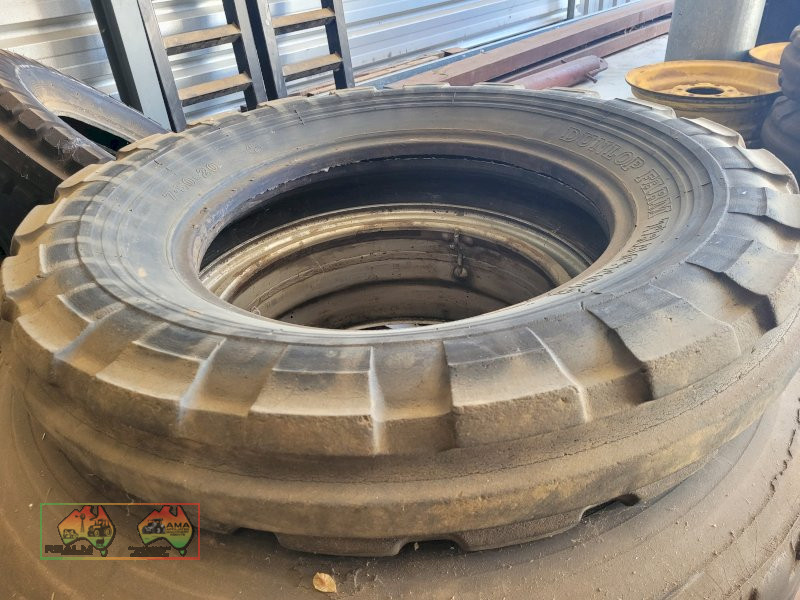 Used Dunlop Front Tractor Tyre (7.50 x 20) - photo 4