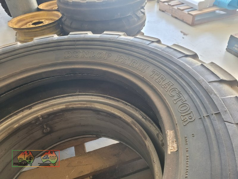 Used Dunlop Front Tractor Tyre (7.50 x 20) - photo 3