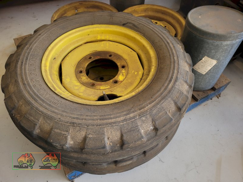 2x JD-Lanz Front Rims with 7.50x18 Dunlops - photo 2