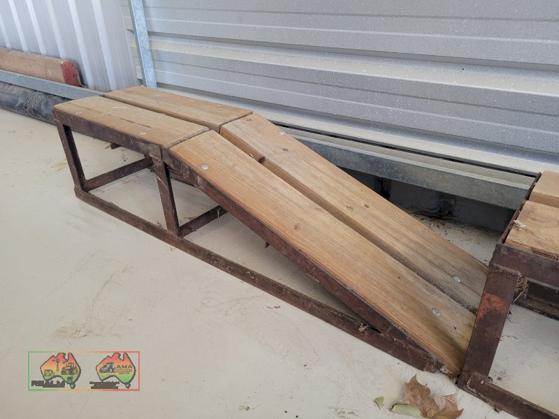 2x Car Ramps - photo 2