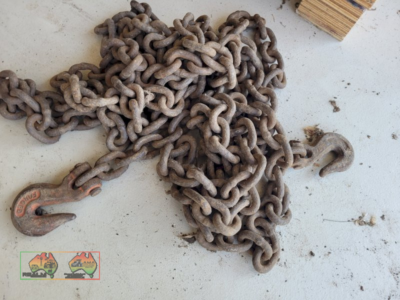 3/8" Drag Chain with 2 Hooks (No.1)