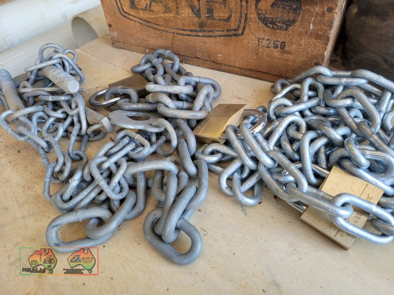 Gate Chains, Latches & Padlocks - photo 3