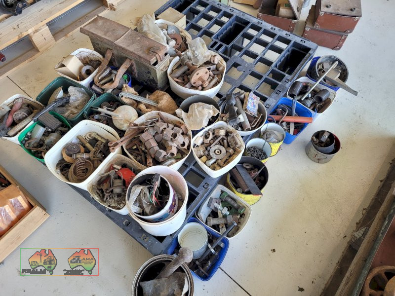 Pallet of Assorted Bolts & Sundries - photo 5