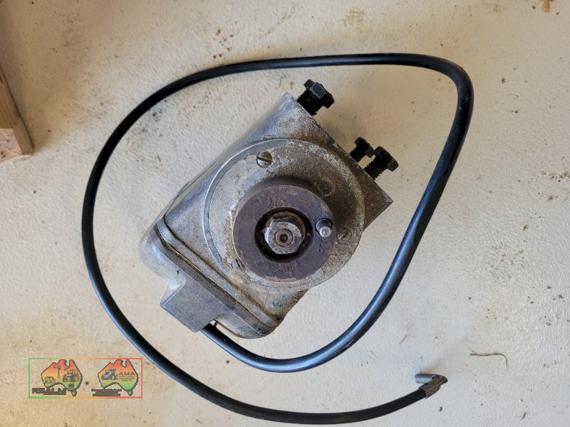 Magneto off Stationary Single Cylinder Engine (Good working cond)