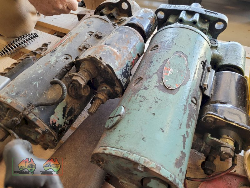 2x Kenworth Detroit Starter Motors
