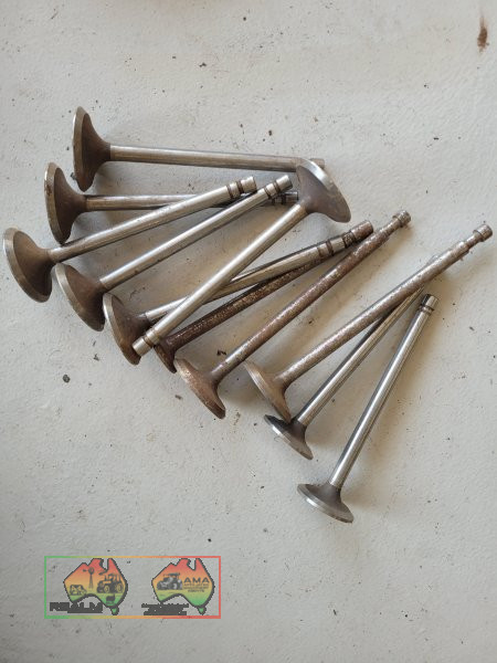 Assorted New Engine Valves (Possibly Detroit) - photo 5