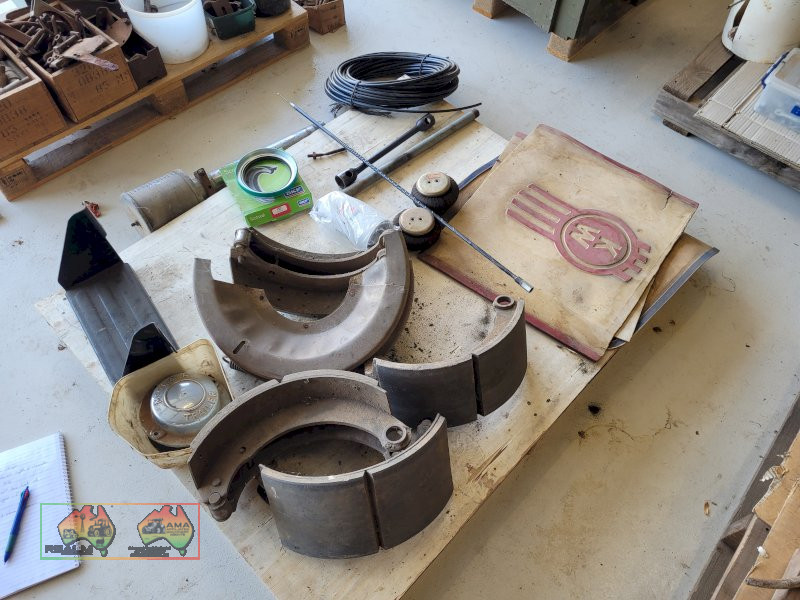 Assorted Truck Sundries - photo 2