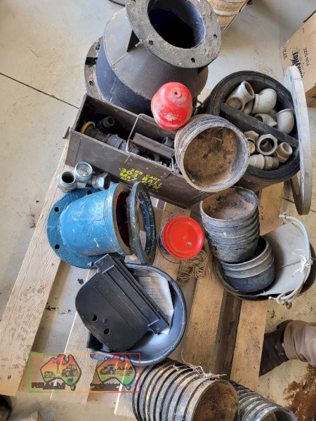 Pallet of Irrigation Sundries - photo 3